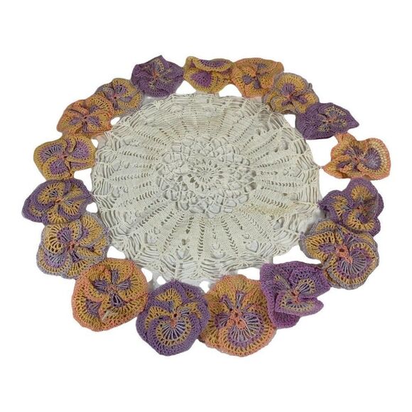 Vtg Large Pansy Lace Floral Edged Doily Pot Holder Centerpiece Purple Pansies - Picture 1 of 5